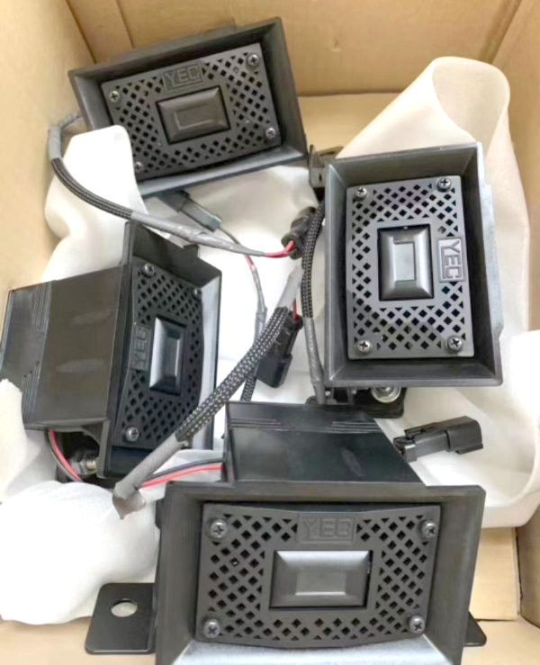 小松挖掘機(jī)喇叭